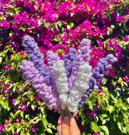 crocheted bouquet of lavender in purples and white